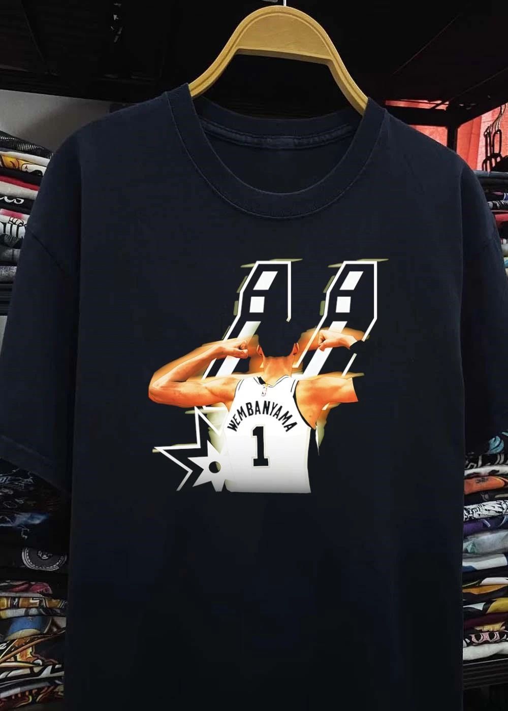 Wembanyama Flexing Back View Wembanyama 1 NBA San Antonio Spurs T-Shirt