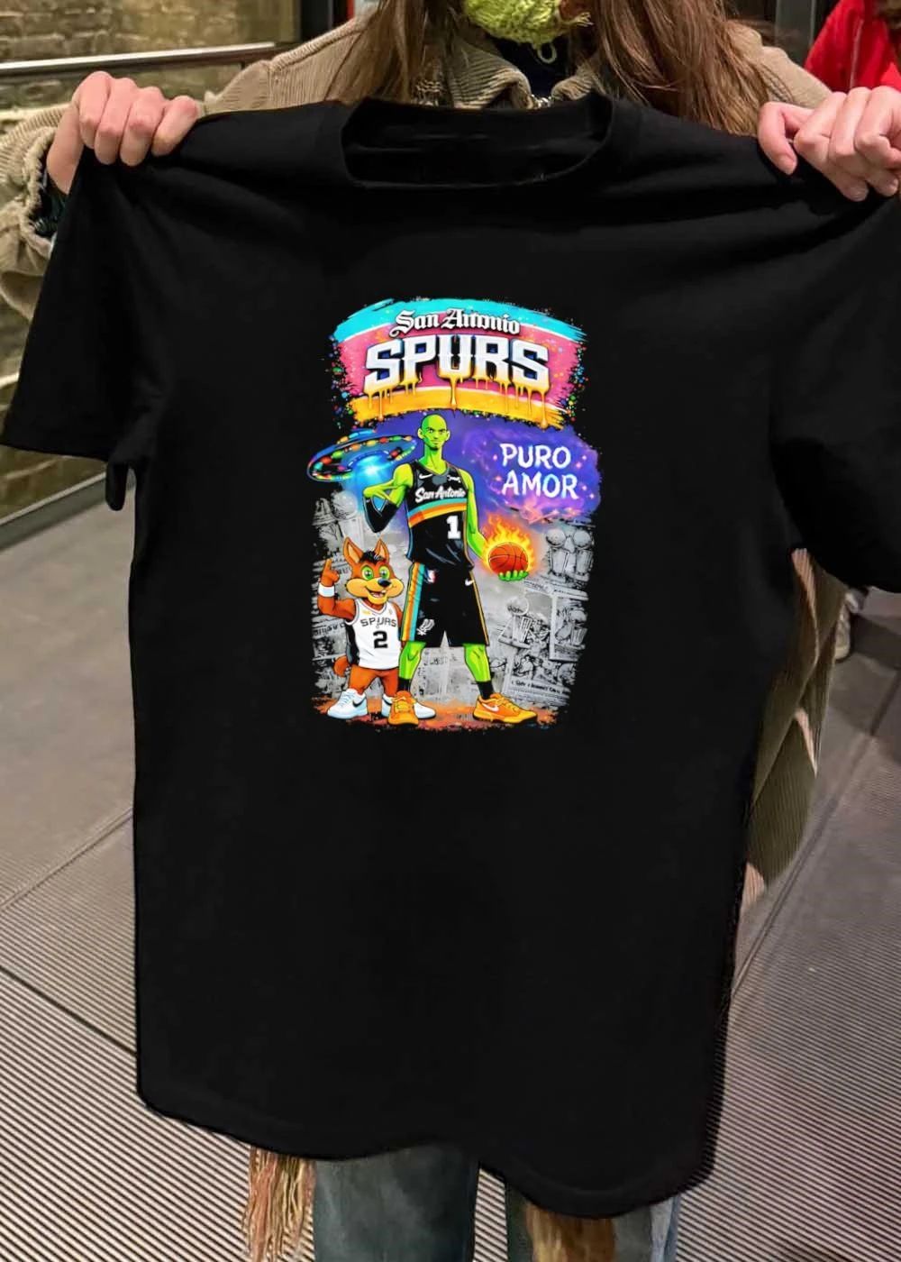 San Antonio Spurs Alien Basketball Mascot Puro Amor San Antonio Spurs T-Shirt
