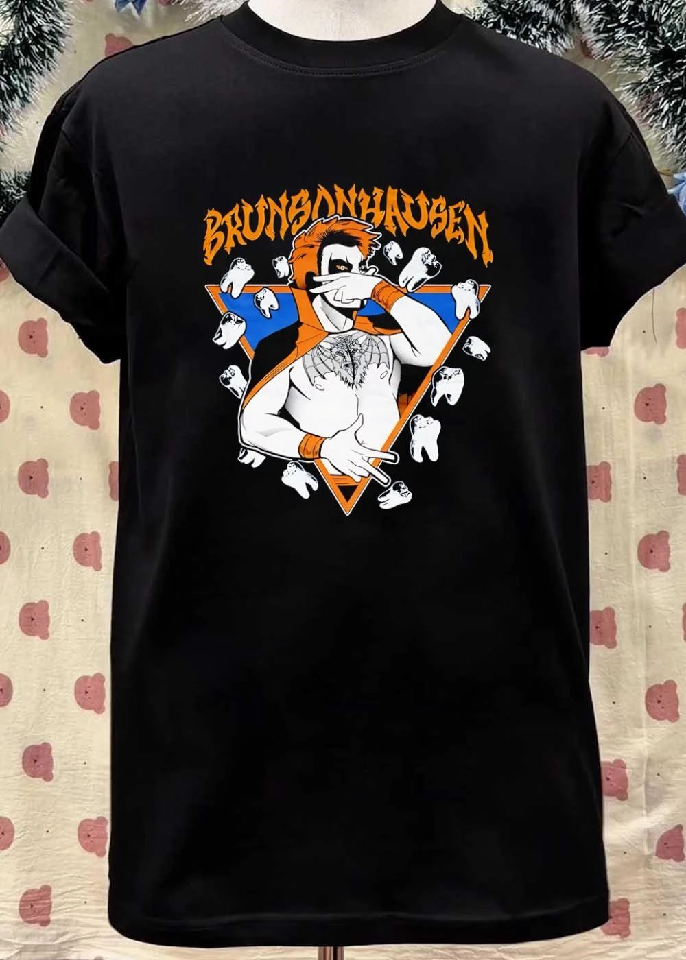 Brunsonhausen Vampire Character Posing with Teeth Men’s T-Shirt