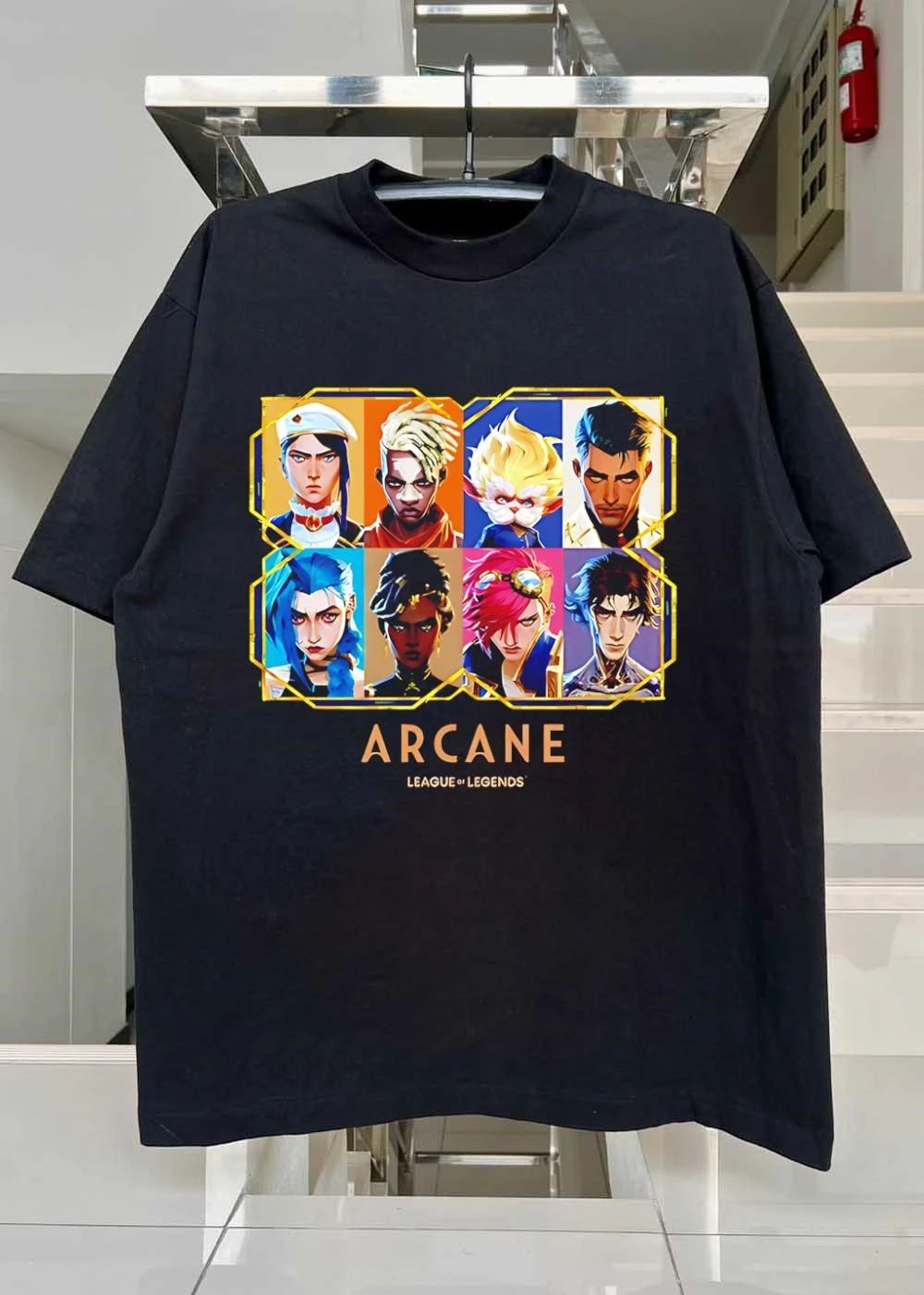 Arcane League of Legends Jinx Vi Piltover Zaun Hextech Characters Gold Frame 2026 Fan Gear Shirt