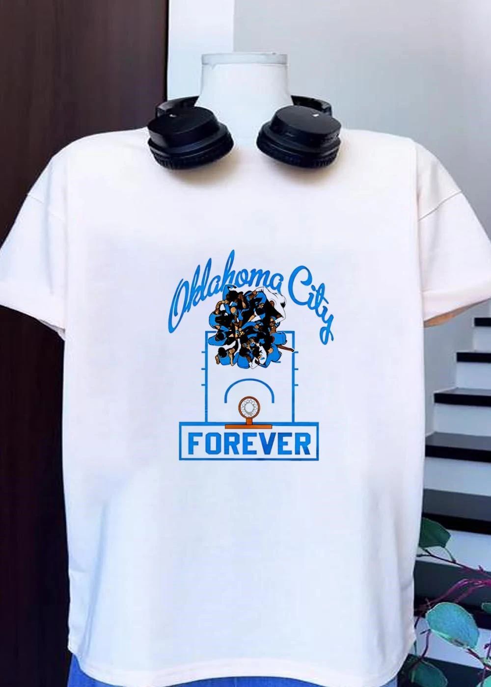 Oklahoma City Forever Basketball Hoop Team Huddle Graphics shirt