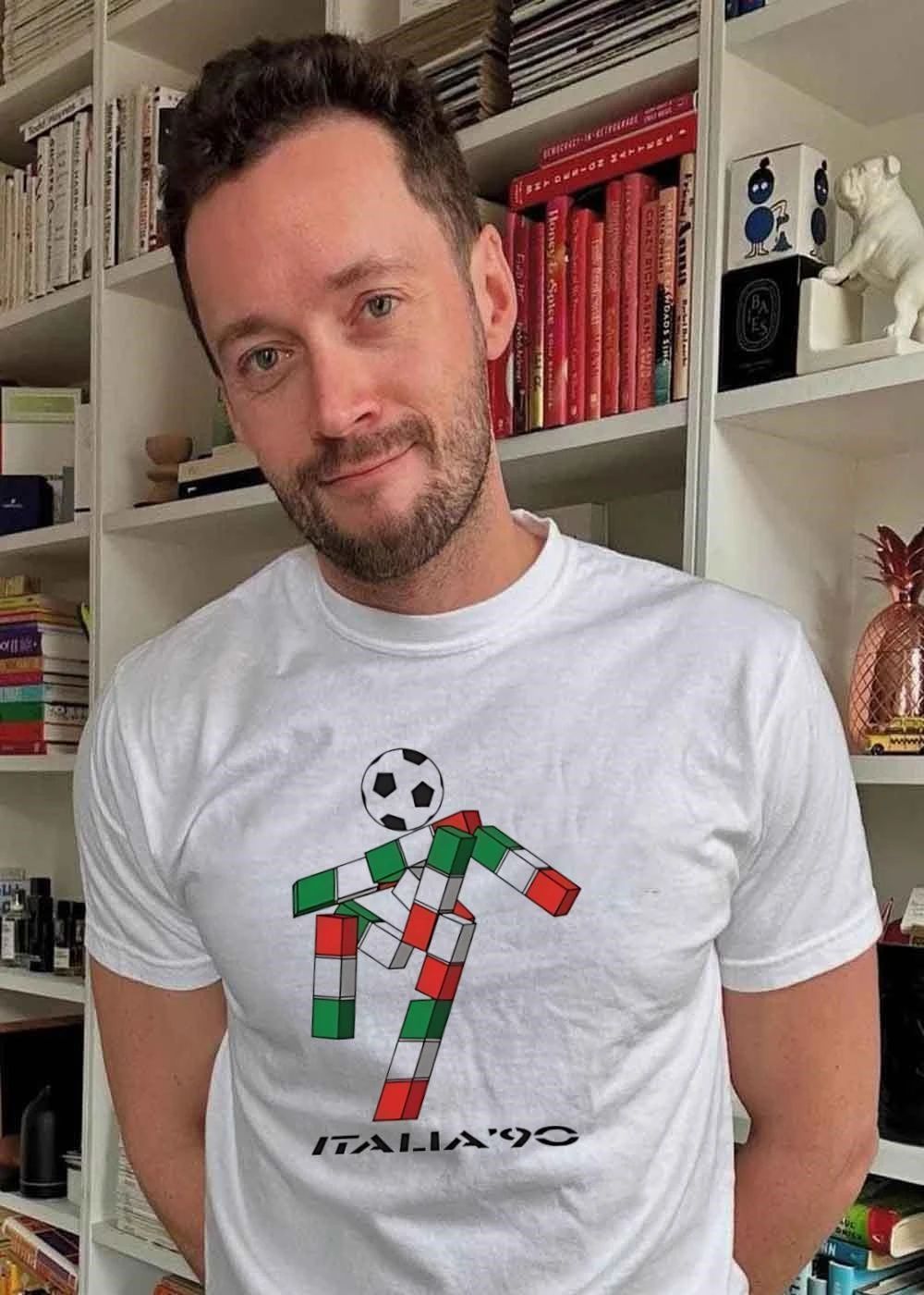 Italia 90 Logo Soccer Player Graphic T-Shirt