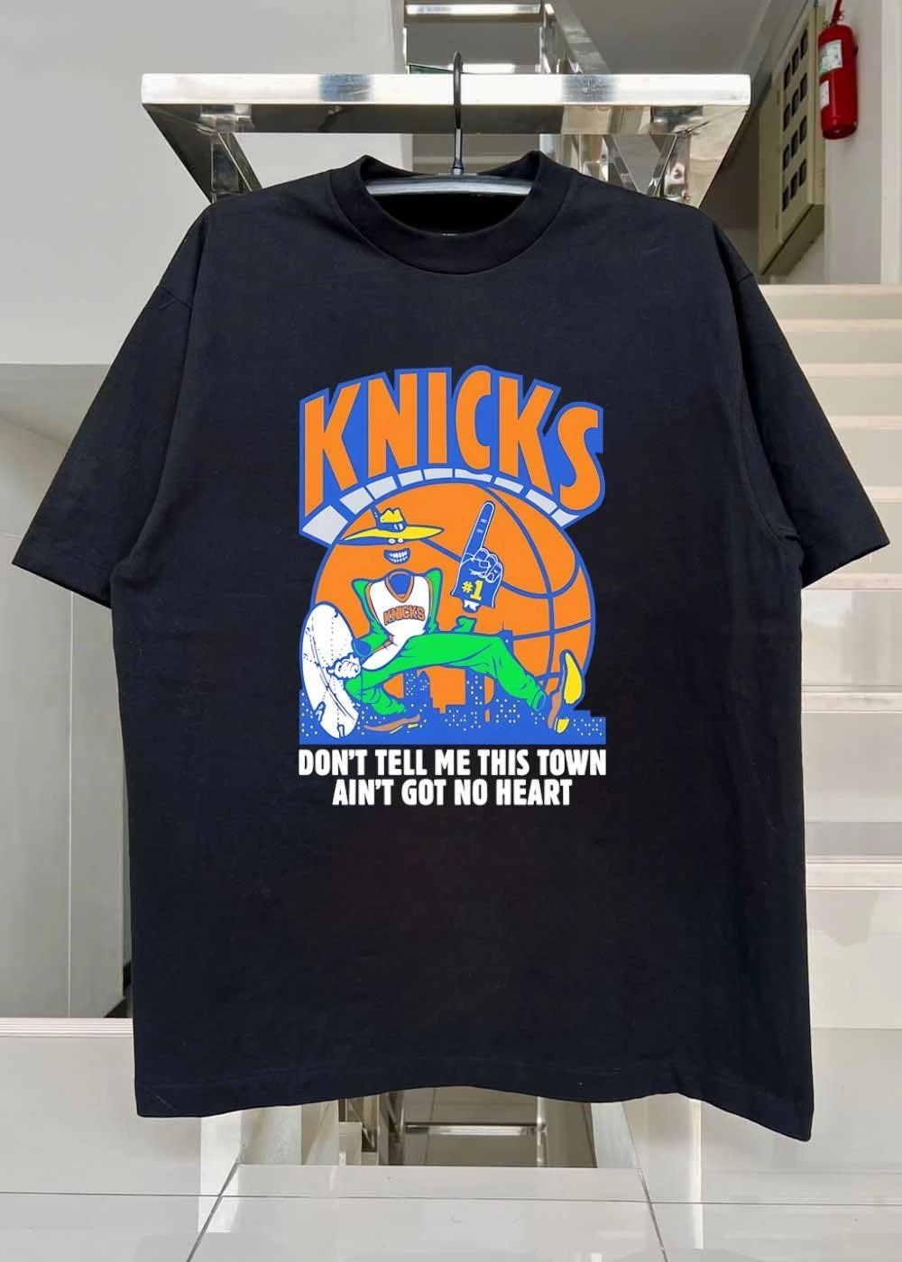 Knicks Don’t Tell Me This Town Ain’t Got No Heart shirt