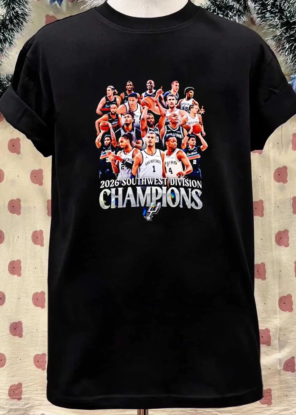 San Antonio Spurs 2026 Southwest Division Champions T-Shirt