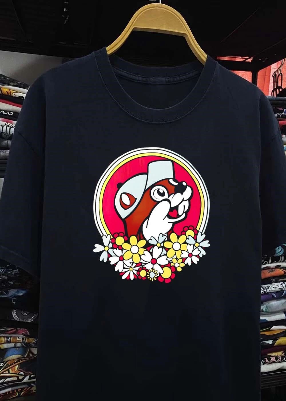 Buc-ee’s Beaver in Hat Surrounded by Flowers shirt