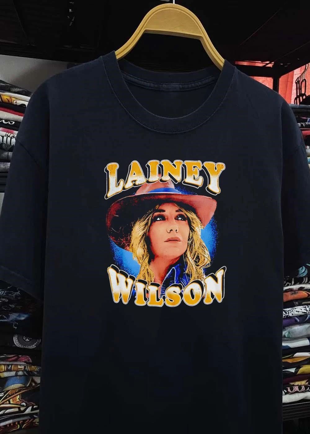 Lainey Wilson Portrait Country Music Fan T-Shirt