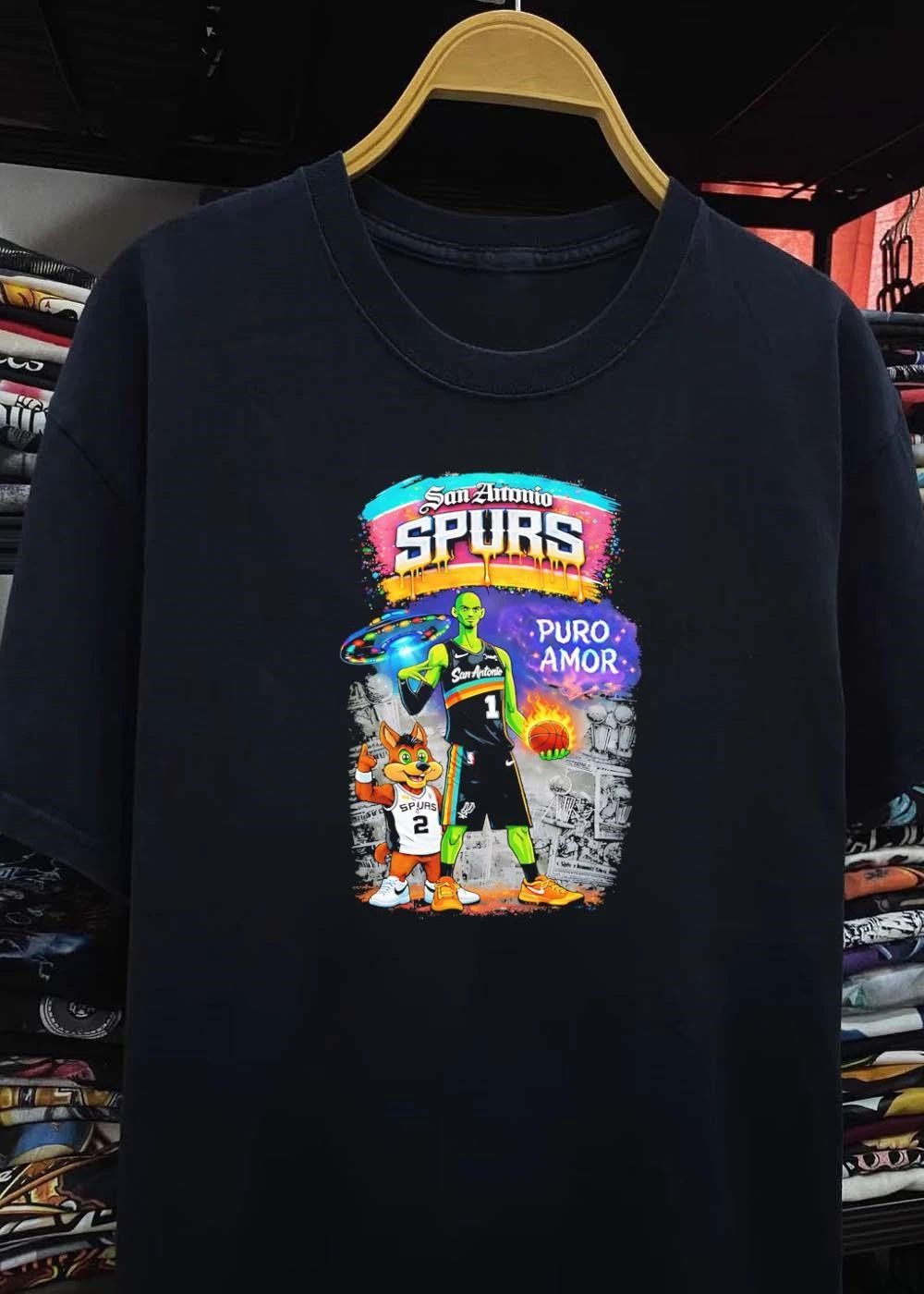 San Antonio Spurs Alien Basketball Mascot Puro Amor San Antonio Spurs T-Shirt