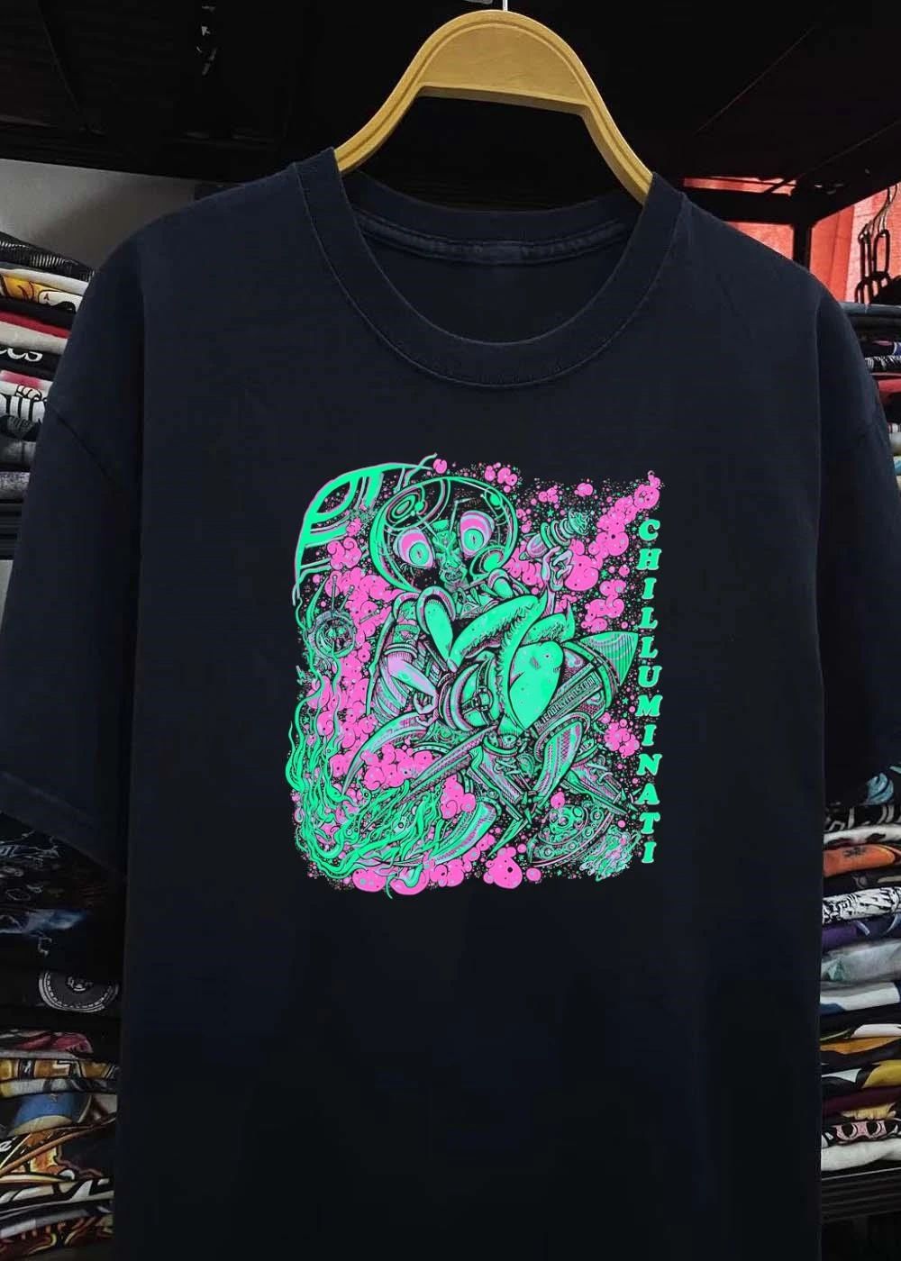 Chilluminati Neon Alien Chillum Pipe Shirt