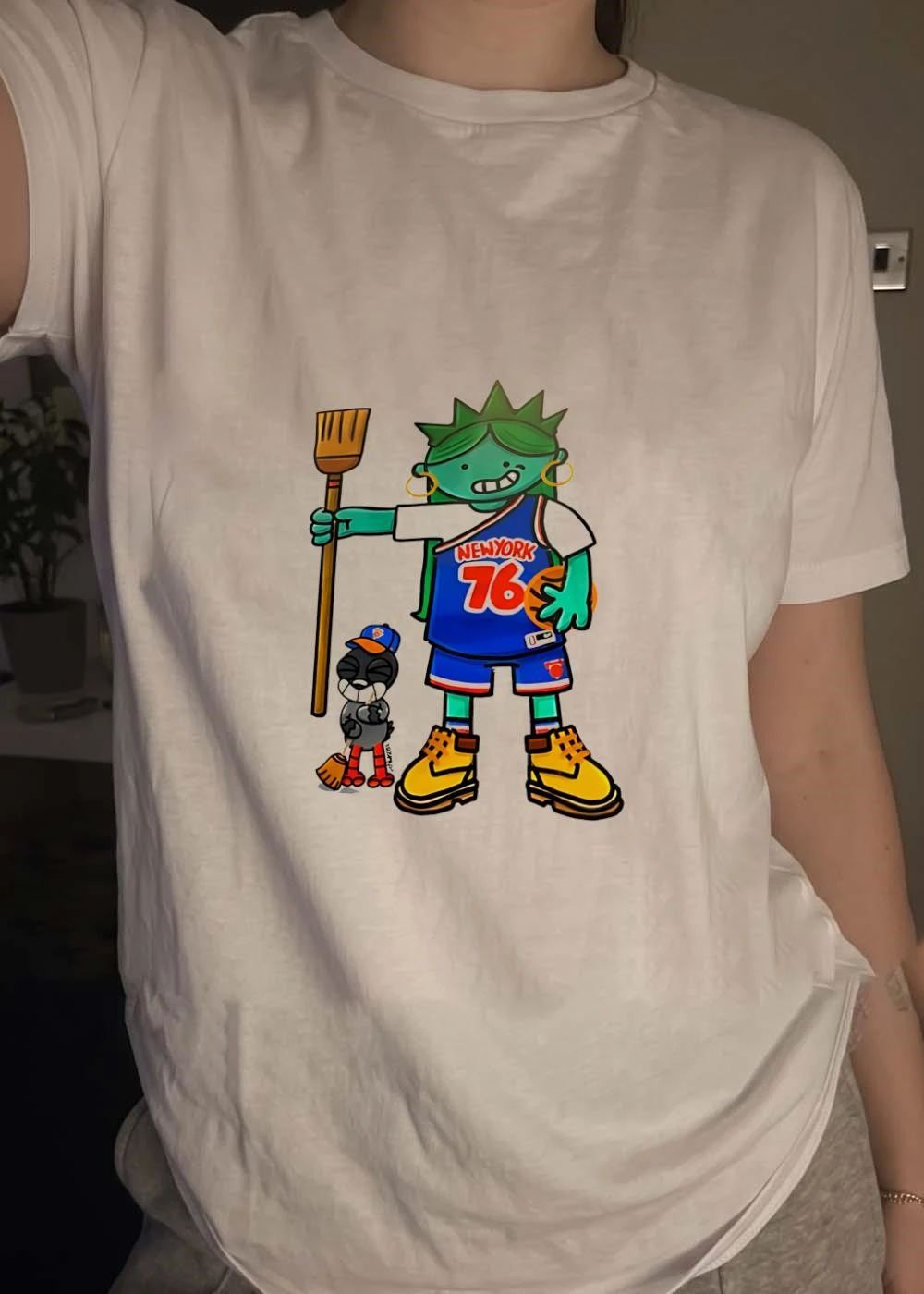 New York 76 Knicks Statue Liberty 2024 Broom Shirt
