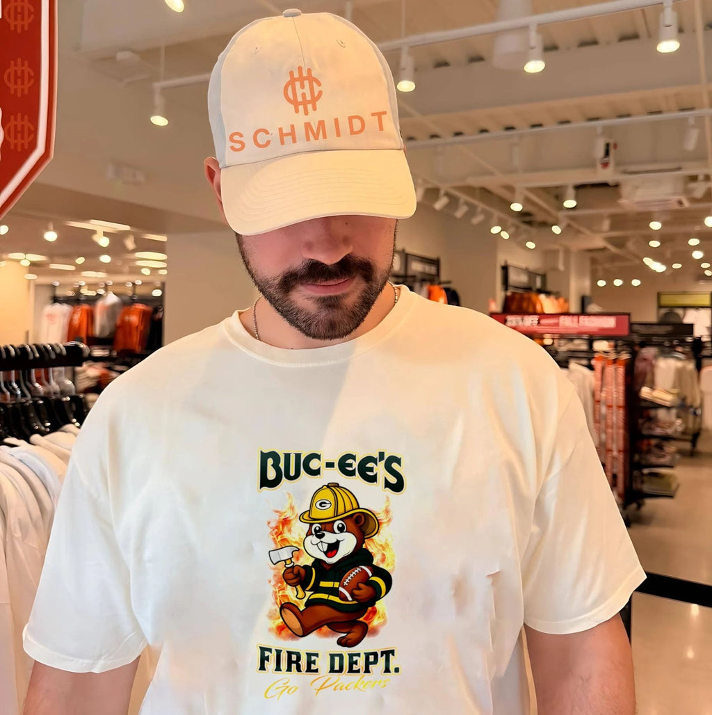 Green Bay Packers Buc-Ee’s Fire Dept go Bears Firefighter Strong shirt